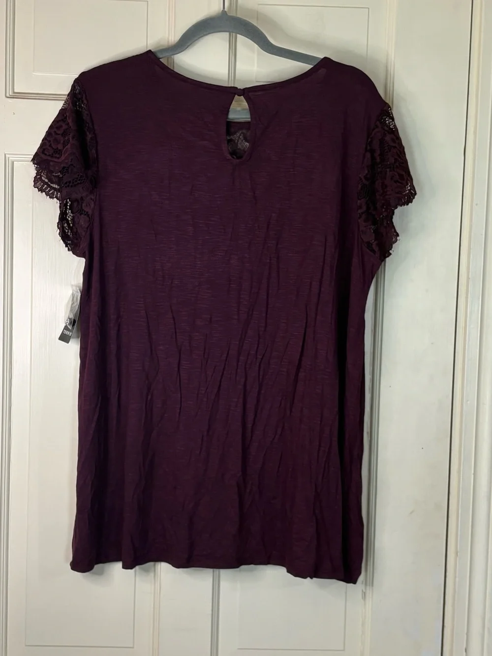 Torrid Plus Size 1X Lace Detail Flutter Sleeve Super Soft Top Burgundy New - Picture 7 of 8